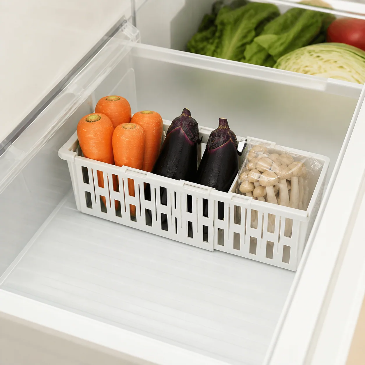 トトノ 野菜・冷凍室用 伸縮ストッカー深型 スリムの使用イメージ